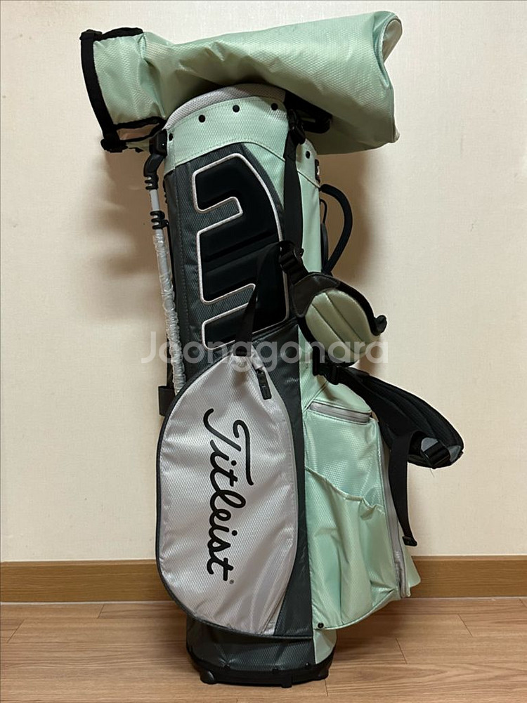 (새상품)타이틀리스트 Players 5 Stadry 골프백입니다--0