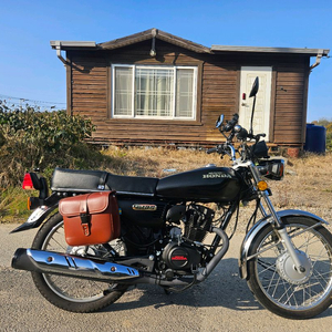 혼다CG125/20년식/3천키로/155만원/신차급