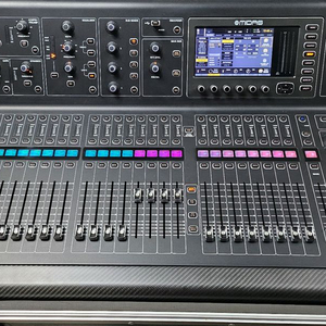 MIDAS M32+위나비케이스