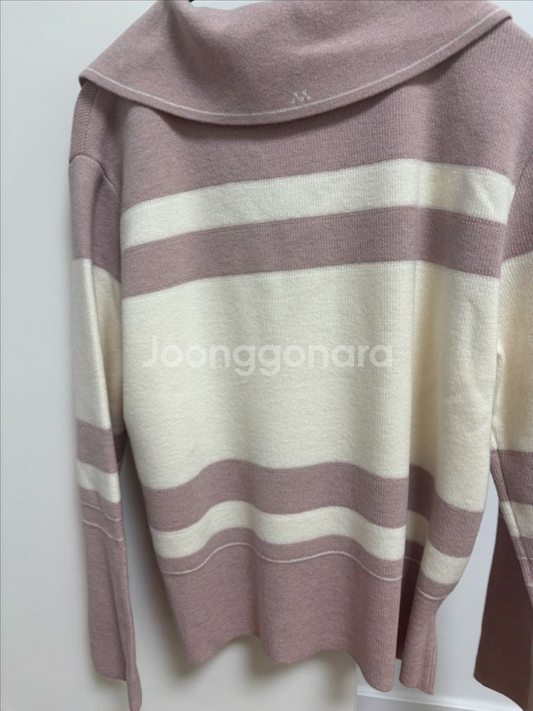 스트라이프 폴로넥 니트--1