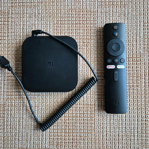 하이얼 40인치 FHD LED TV 랑 샤오미 미박스S