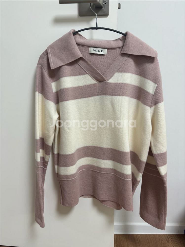 스트라이프 폴로넥 니트--3