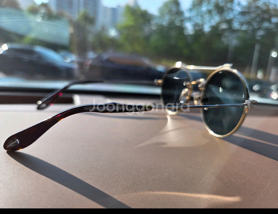 지방시 선글라스--1