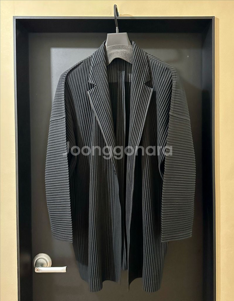 옴므플리세 이세이미야케 컬렉션라인 기모노 자켓 블랙 3사이즈 신--0