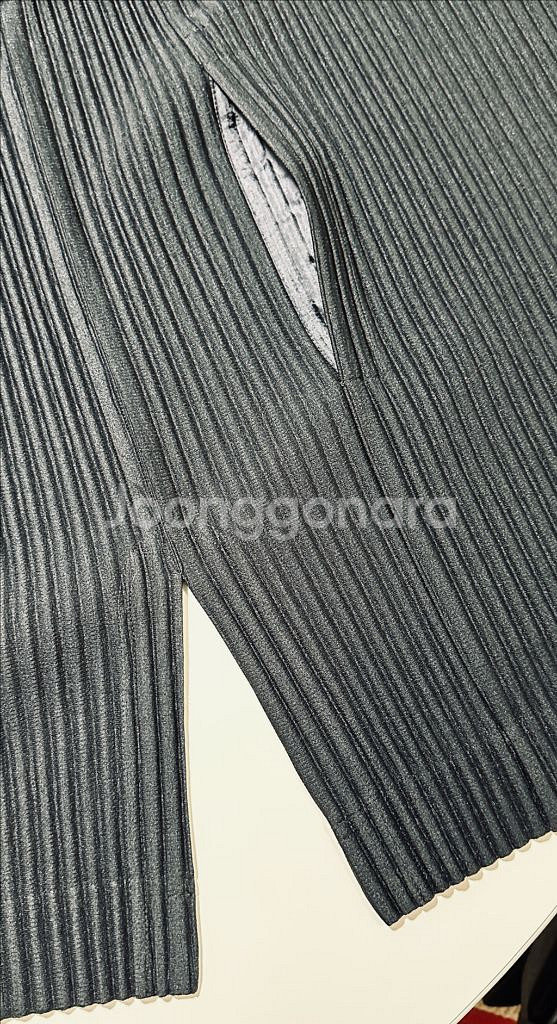 옴므플리세 이세이미야케 컬렉션라인 기모노 자켓 블랙 3사이즈 신--1