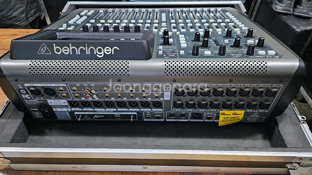 MIDAS M32+위나비케이스--5