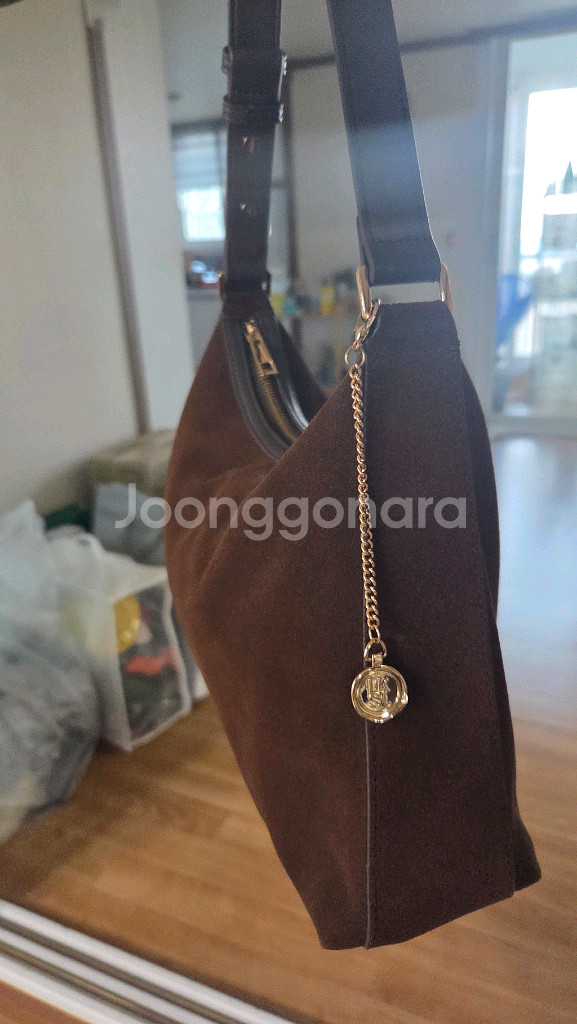 룩캐스트 수잔 스웨이드 호보백--8