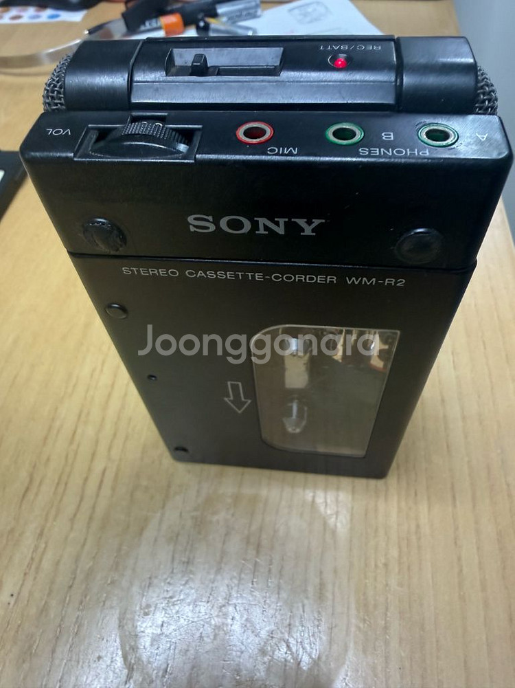 소니 WM-R2 워크맨 카세트 정크퓸 수리용--0
