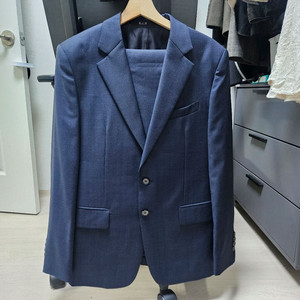 지오송지오 슬렌더 핏 남성 정장