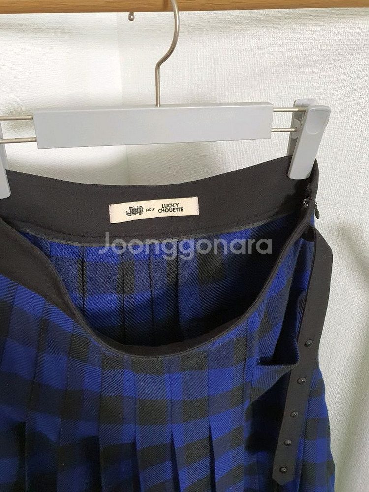 JDC 럭키슈에뜨 플리츠 울스커트--2