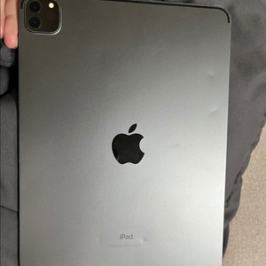 아이패드 프로 11 2세대 판매합니다