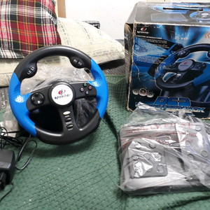 ps2용 레이싱휠 새제품 2만원