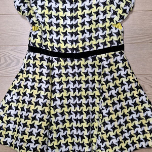 프랜치캣 옐로우리본 원피스 110사이즈