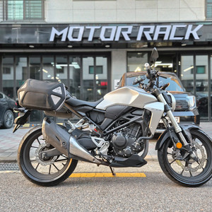 혼다 CB300R 18년 1만km 오토바이 판매