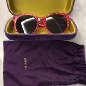 구찌 GG 로고 선글라스