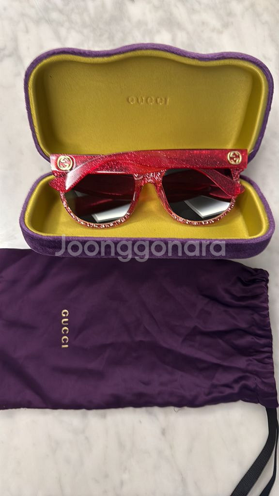 구찌 GG 로고 선글라스--1
