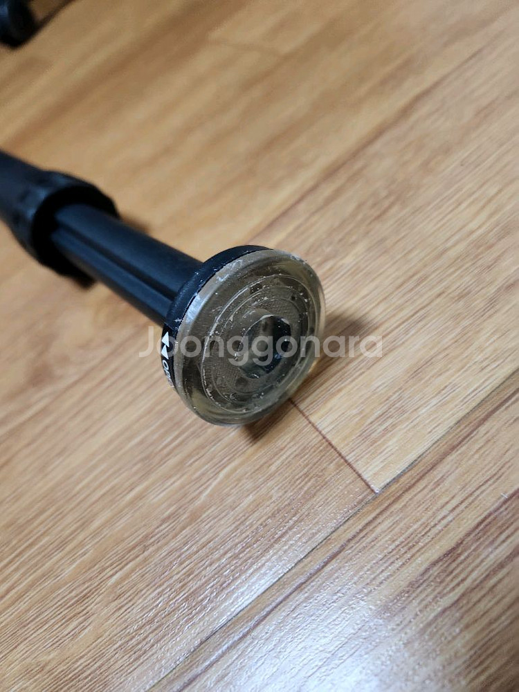 문틀철봉(턱걸이바)--2