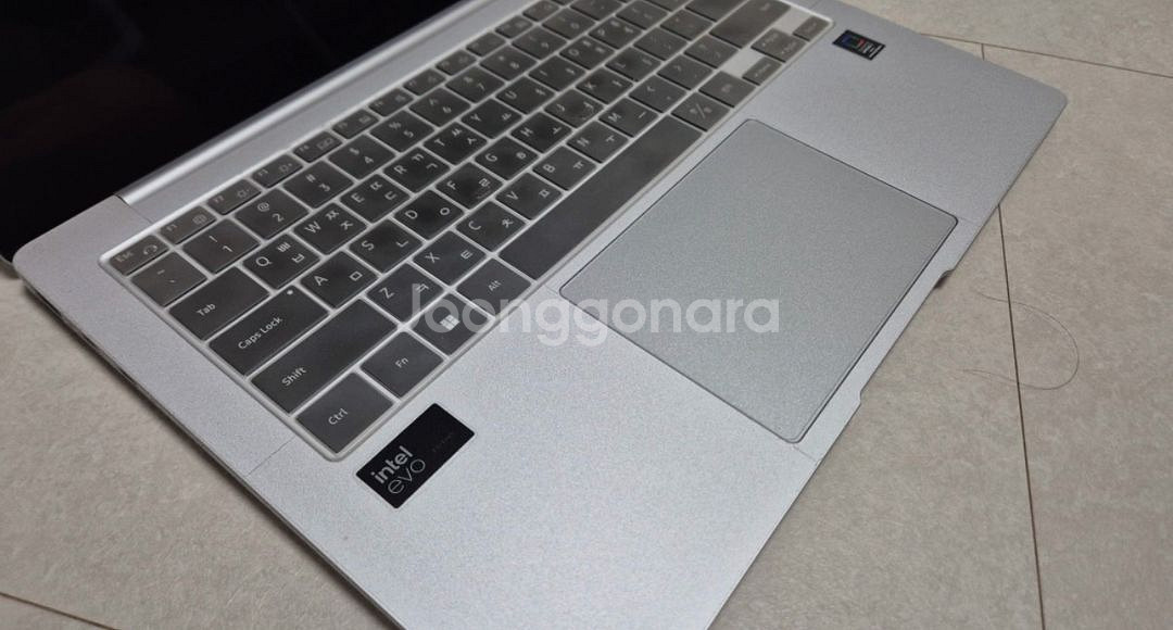 갤럭시북4 프로 노트북 터치디스플레이--2