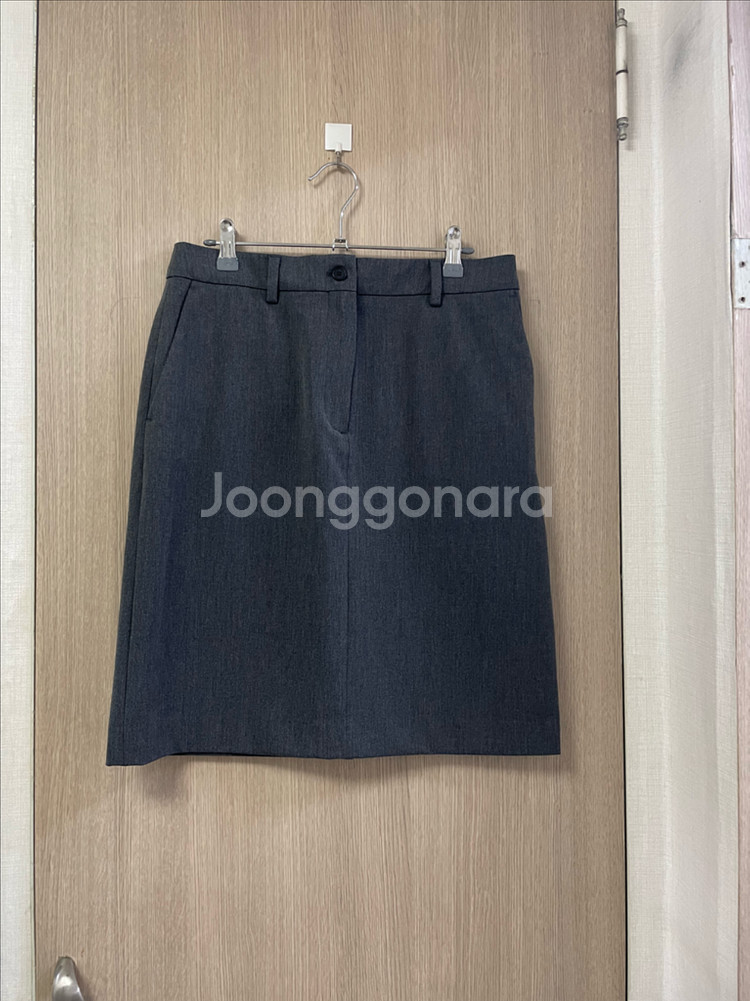 무신사스탠다드 우먼스 니렝스 스커트 그레이 M-L--2