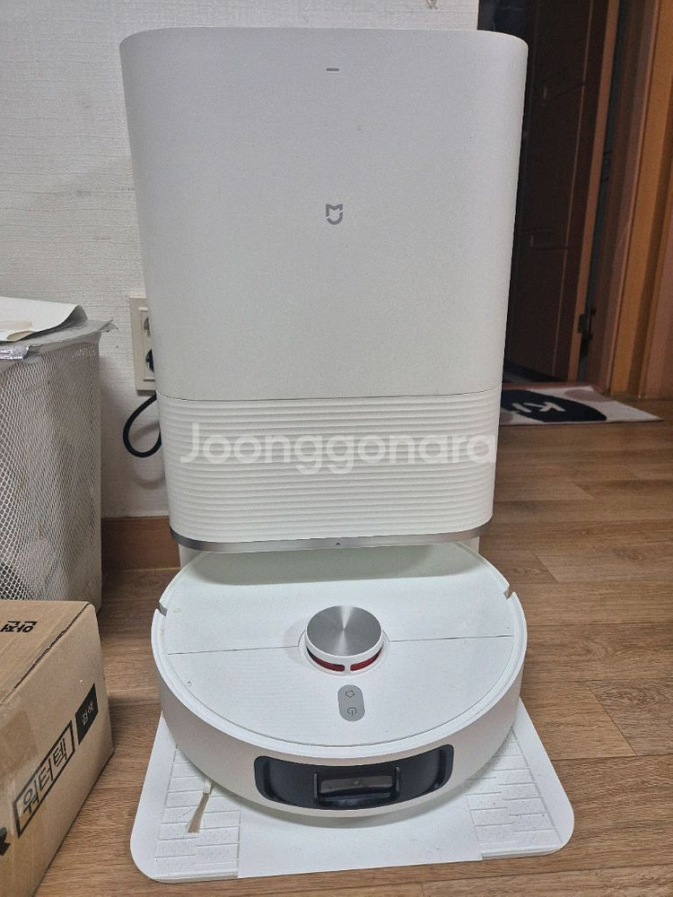 샤오미 미지아 올인원 로봇청소기 M30S 팝니다.--0