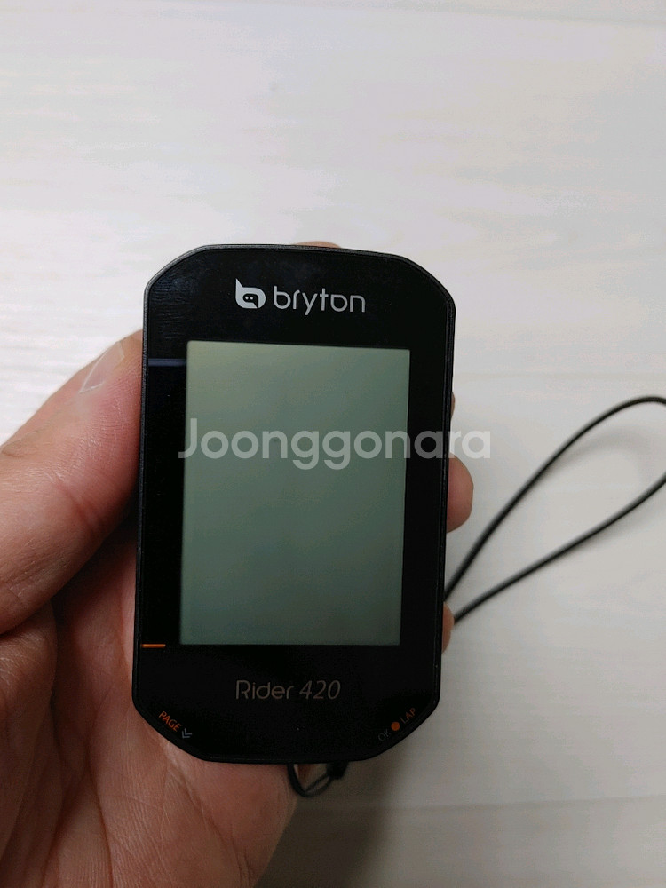 가성비갑)) 브라이튼 라이더 420 자전거 속도계 + 전용케이스 일괄로 팝니다.택포7.5만--7