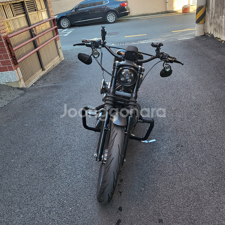 할리데이비슨 스크램블러48 오토바이--7