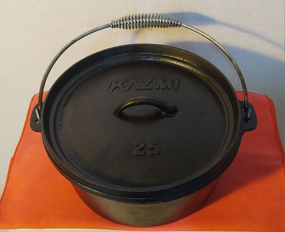 (중고)KAZMI 캠핑 무쇠냄비 팝니다.(24cm)--2
