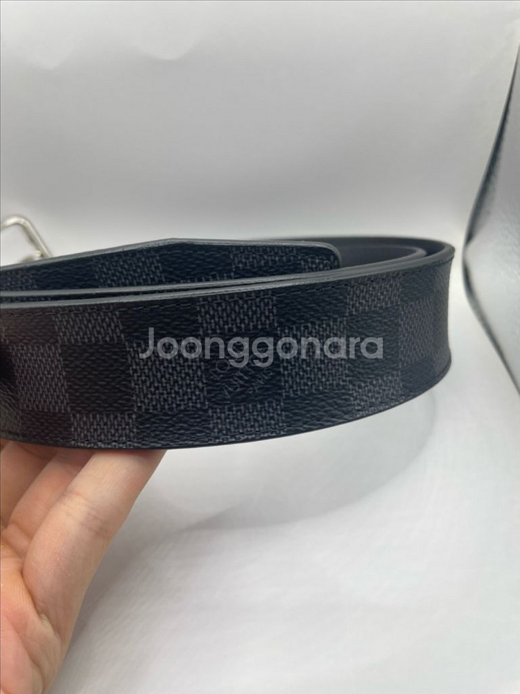 [95] 루이비통 다미에 퐁뇌프 남성 벨트--8