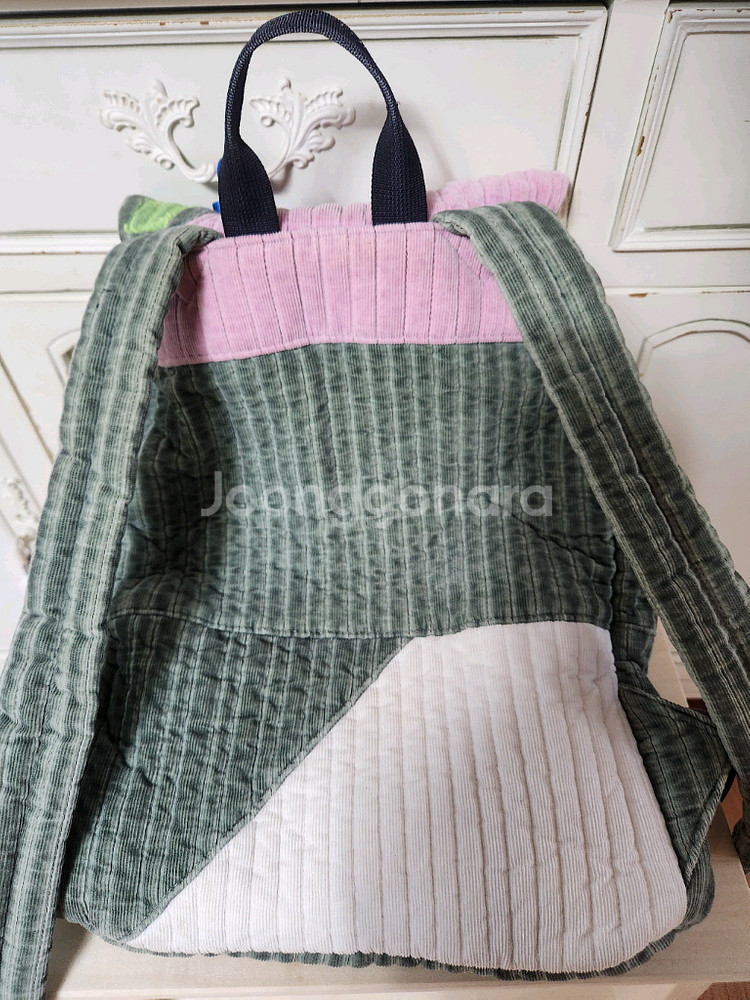 탐베레 카롱 백팩--1