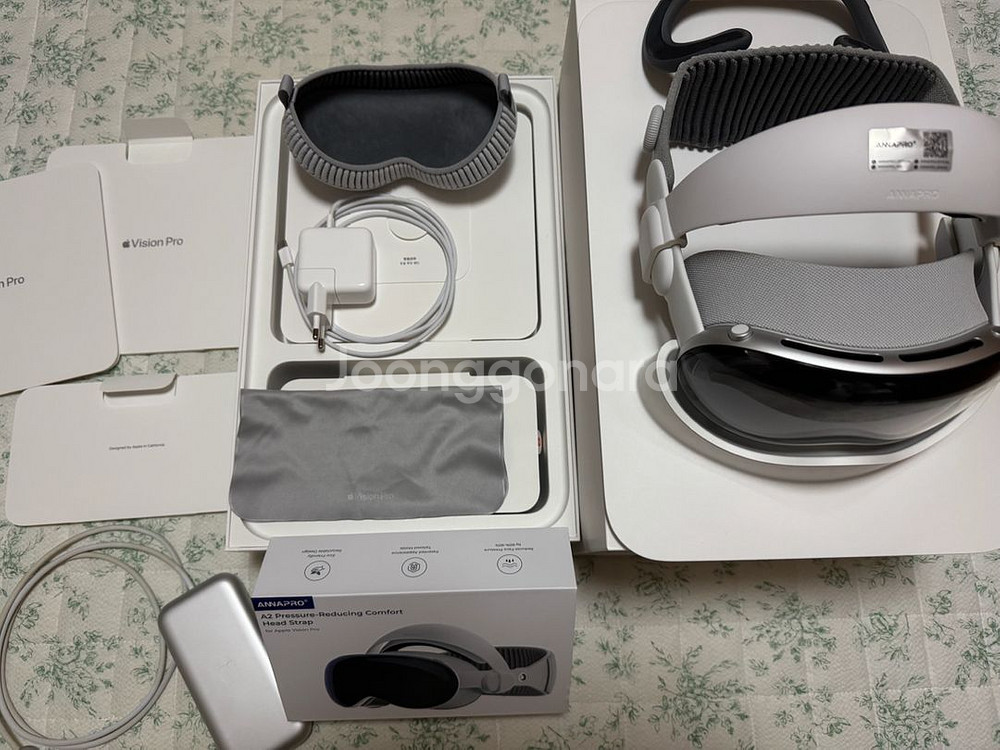 애플 (정발)비전프로 1TB + annapro2 + 정품여행용케이스--7