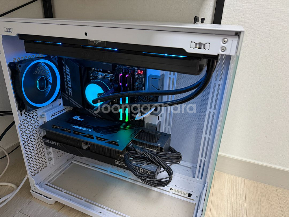 983d 4080s ram32GB ssd2TB 초 고사양 컴퓨터 판매합니다--0