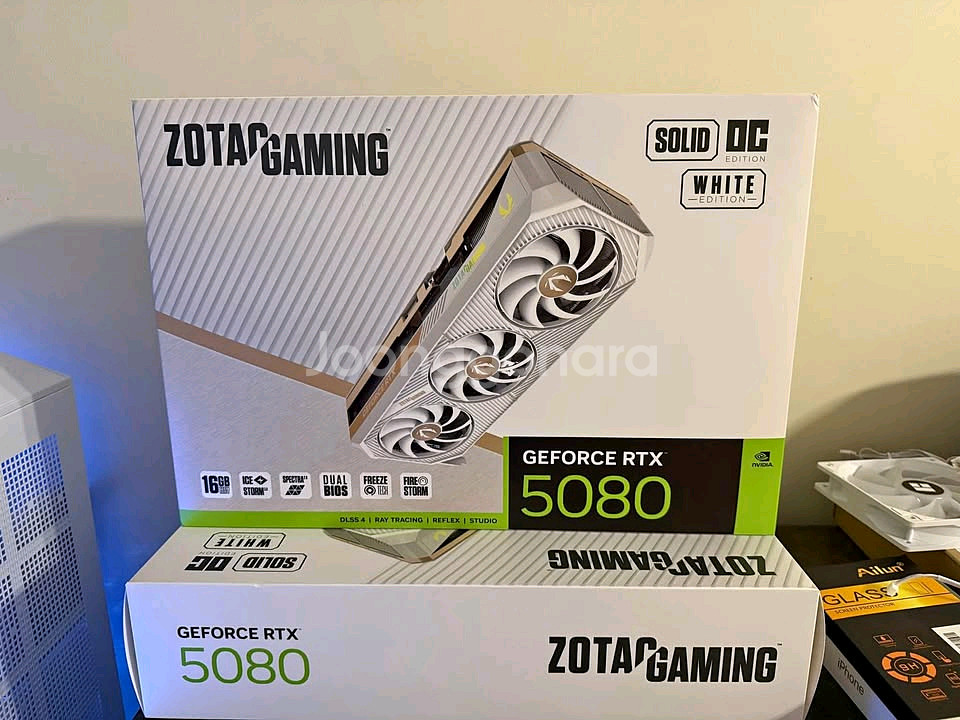 조텍 RTX 5080 글카 미개봉 새제품--0