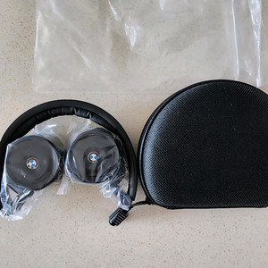 BMW X7 P107 AKG 블루투스 헤드셋