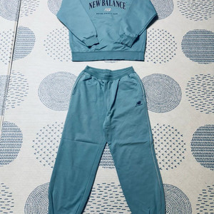 뉴발란스 키즈 상하 세트(160사이즈) 남아옷 남아 상하세트