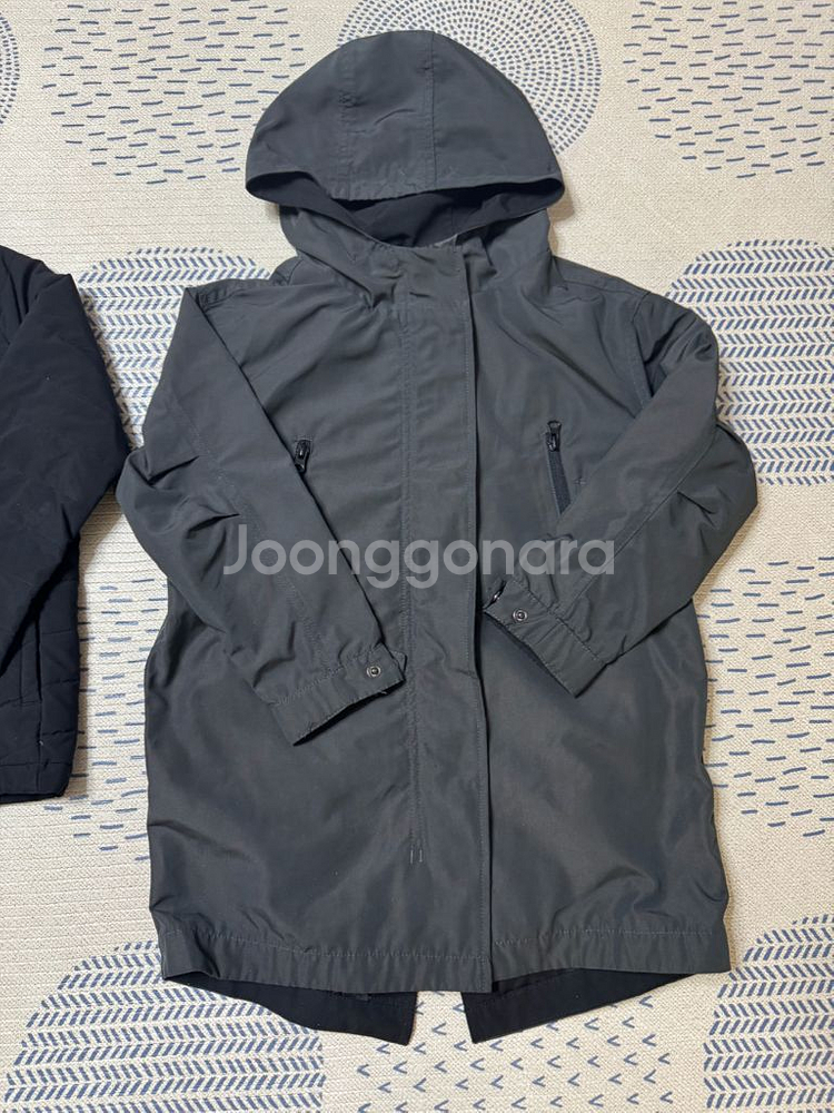 노스페이스 키즈 브이모션 경량패딩(130사이즈) 스테프 바람막이--1