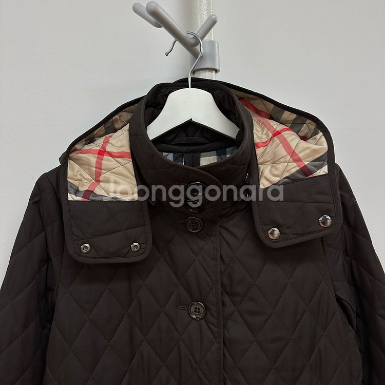 버버리 체크 후드 퀼팅 코트--4