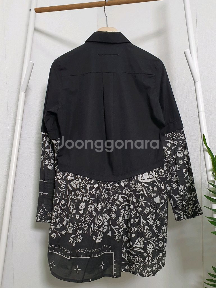 한섬 메종마르지엘라 블랙플라워 코튼셔츠--6