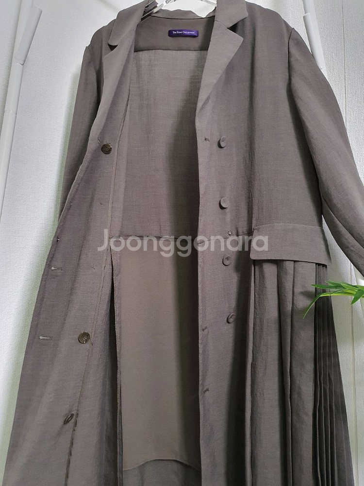 더 아이잗 컬렉션 더블 플리츠 원피스--4