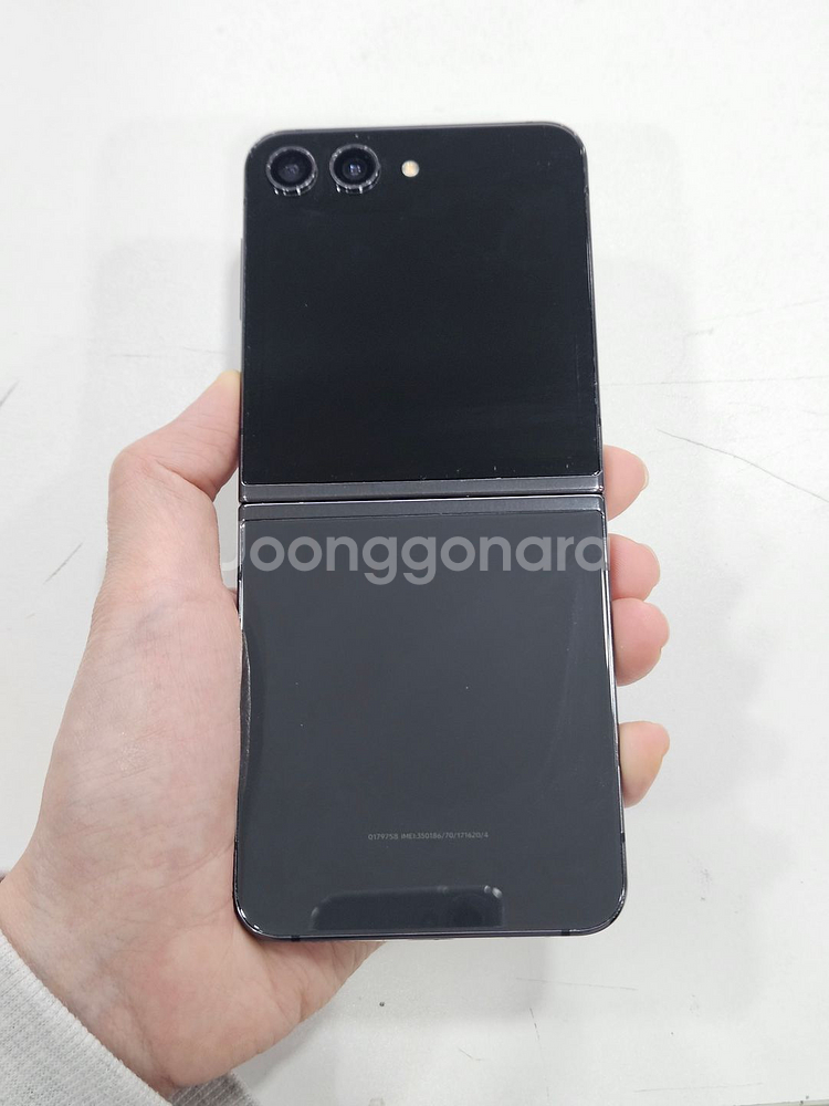 갤럭시Z플립5 (F731) 블랙 256GB 가성비폰--0