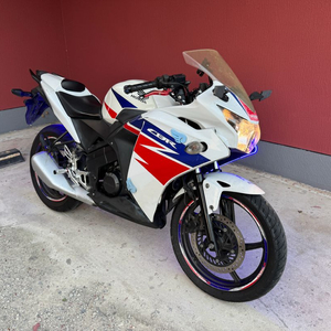 혼다 CBR125 14년식 건담