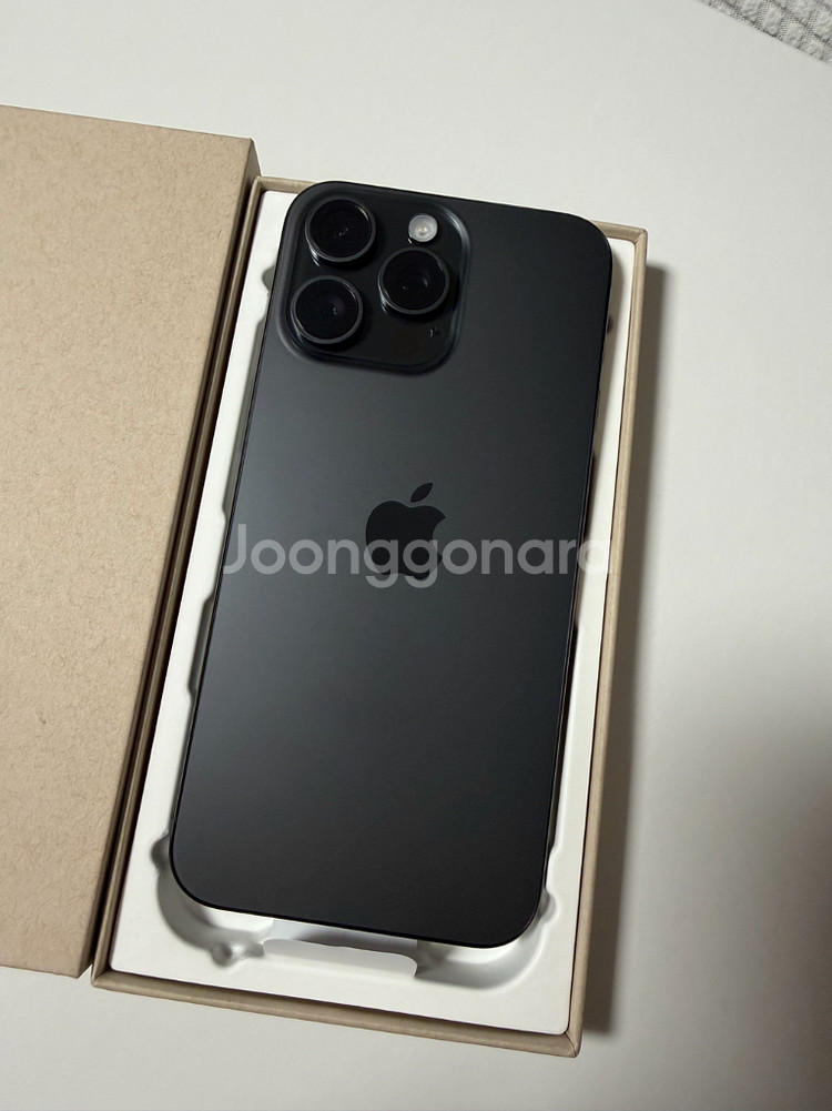 아이폰15프로맥스 256 블랙 리퍼미사용 풀박스--4