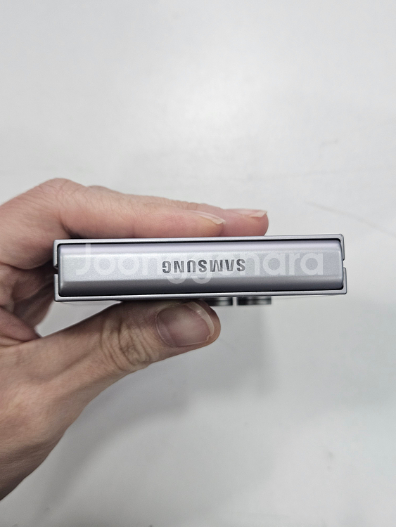 갤럭시Z플립6 실버 256GB--4