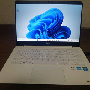 LG 그램 13Z940 부품.