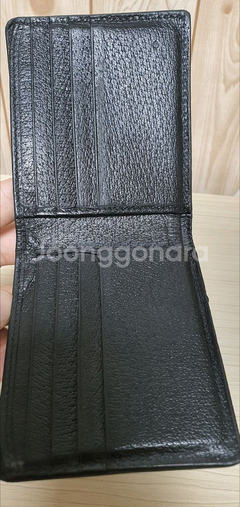 구찌 꿀벌 반지갑 정품S급(감정O)프라다루이비통디올고야드샤넬셀린느보테가생로랑--7