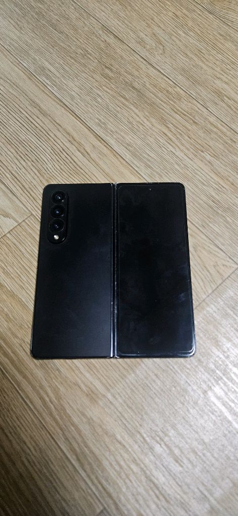 A급)) 갤럭시 Z플립4 256GB 팝니다--1