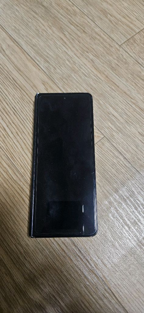 A급)) 갤럭시 Z플립4 256GB 팝니다--2