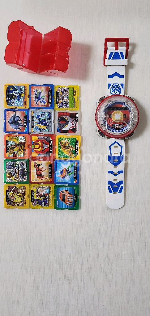 헬로카봇 시계와 카봇 칩 세트--0