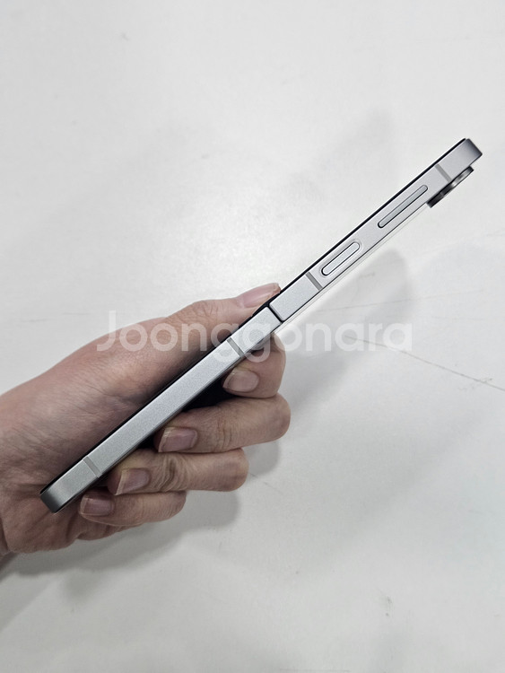 갤럭시Z플립6 실버 256GB--2