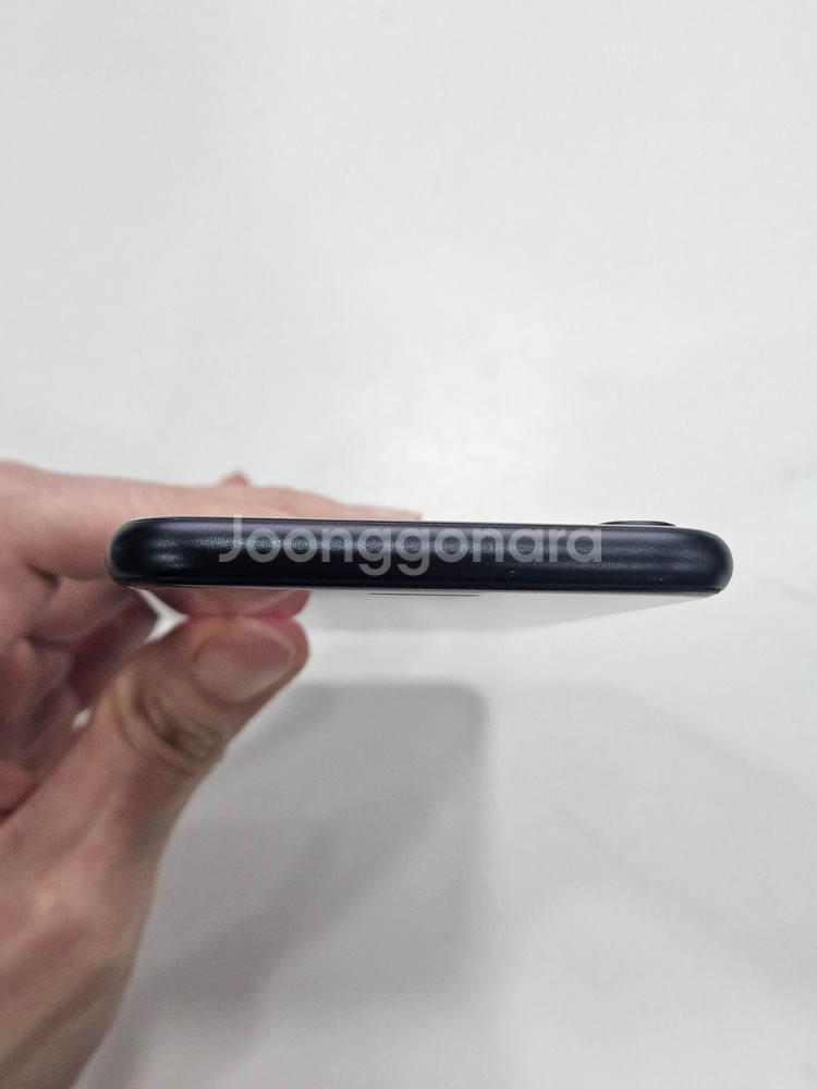 아이폰SE3 64GB 블랙--3