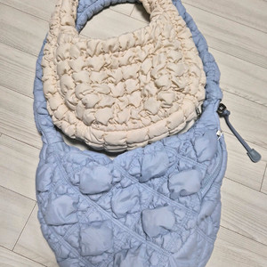 코스 미니백 cos 구름백 아이보리 /칼린 코지백 L